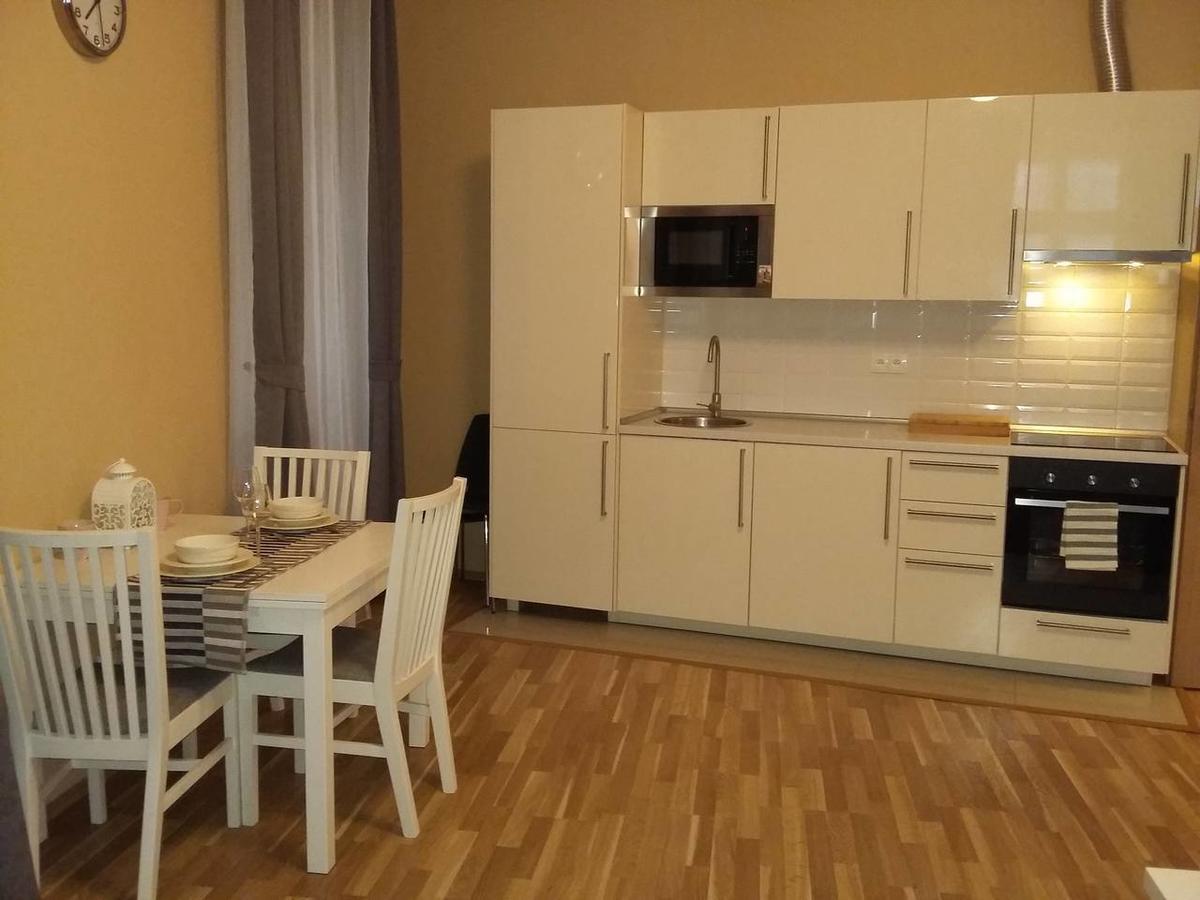 Apartment Vltavska F Prag Exteriör bild